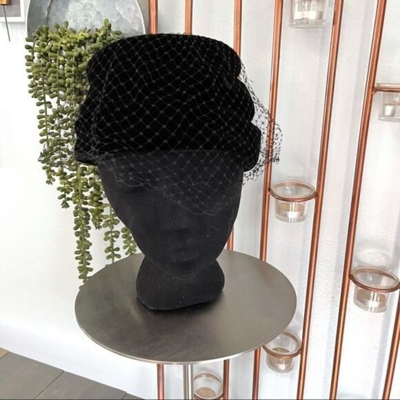 Vintage Toque Netted Hat Black Velvet